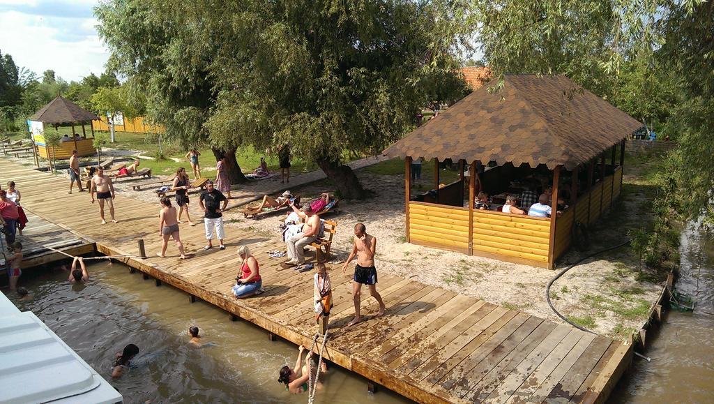 Pelican City فيلكوفي المظهر الخارجي الصورة